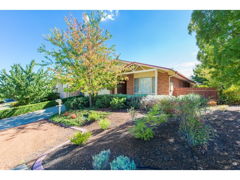 2 Laptz Close, Palmerston ACT 2913
