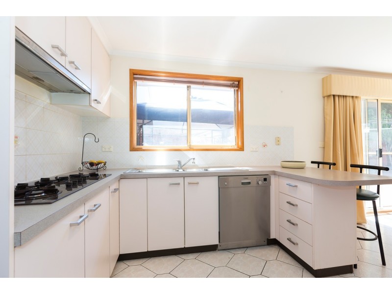 2 Laptz Close, Palmerston ACT 2913
