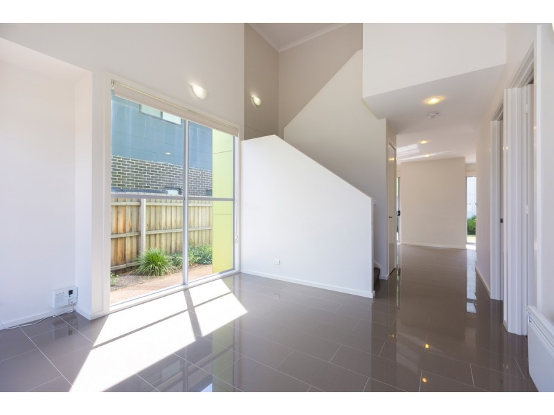 21 Vandyke Street, Crace ACT 2911