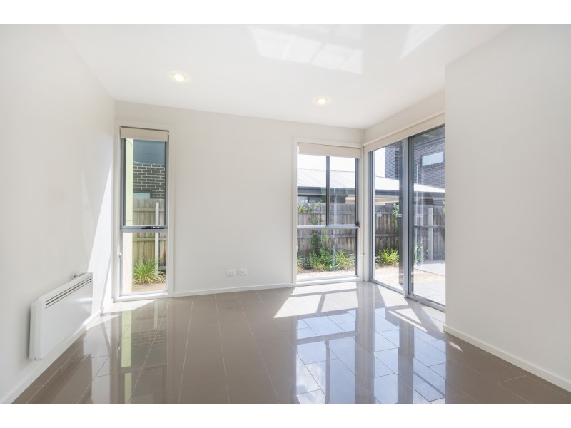 21 Vandyke Street, Crace ACT 2911