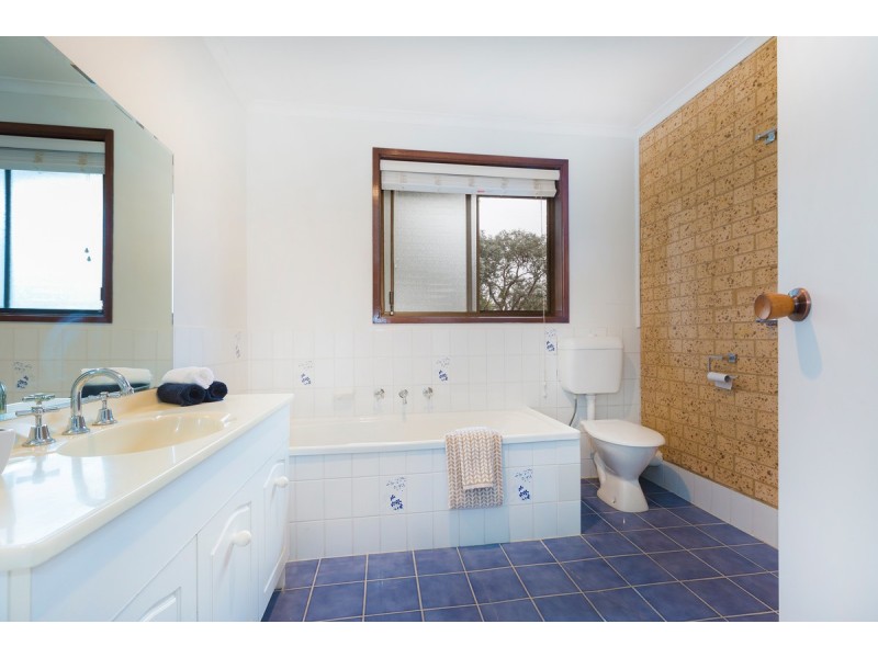 1/124 De Burgh Street, Lyneham ACT 2602