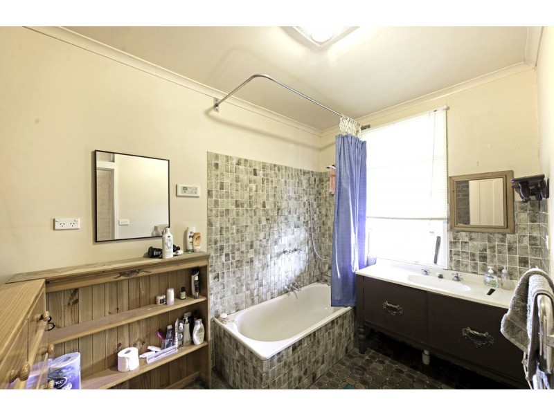 36 Grampian Street, Yass NSW 2582