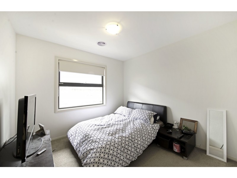 22 Lanaba Street, Crace ACT 2911