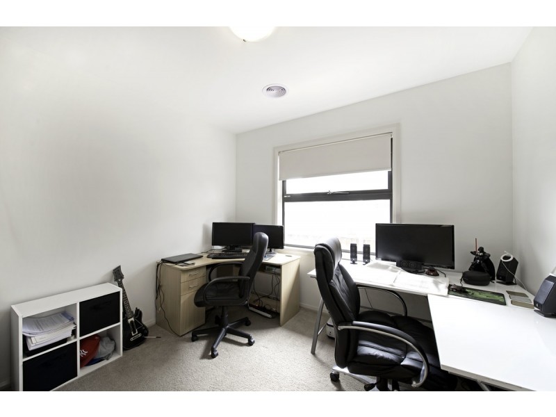 22 Lanaba Street, Crace ACT 2911