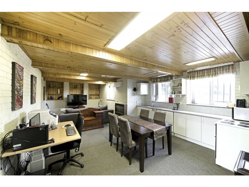 9 Colbeck Street, Mawson ACT 2607