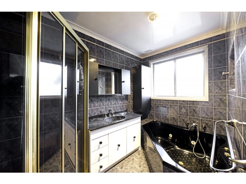 9 Colbeck Street, Mawson ACT 2607