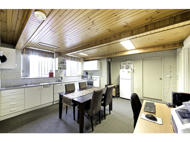 9 Colbeck Street, Mawson ACT 2607