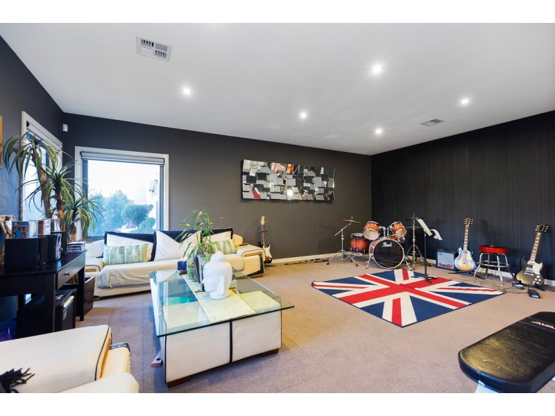 70 Zakharov Avenue, Forde ACT 2914