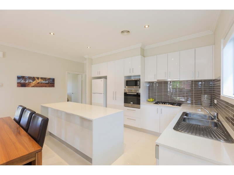 13 Doris Turner Street, Forde ACT 2914