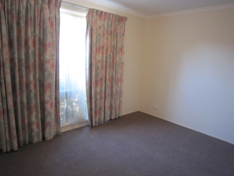 22 Mulleun Close, Ngunnawal ACT 2913