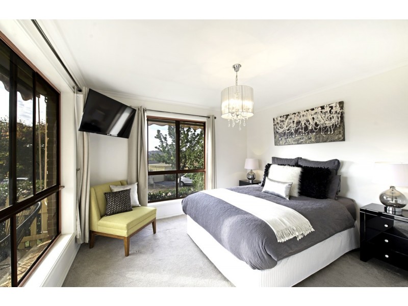 19 Ferguson Circuit, Ngunnawal ACT 2913