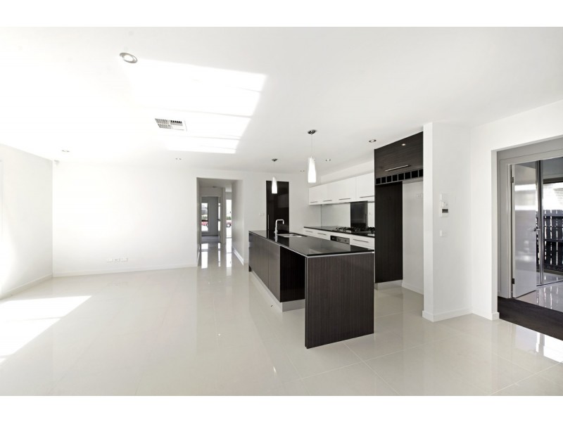 14 Dundalli Street, Bonner ACT 2914