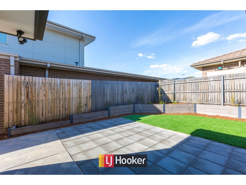 16 Turbayne Crescent, Forde ACT 2914