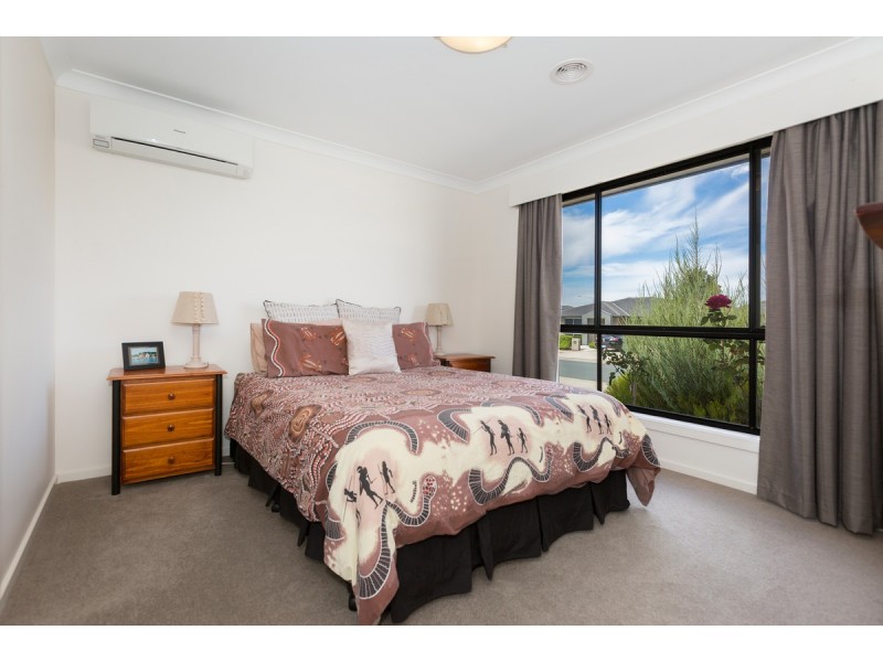 78 Rob Riley Circuit, Bonner ACT 2914