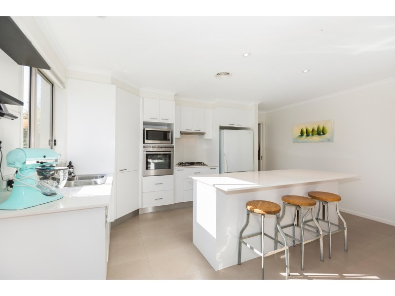 16 Bettie McNee Street, Watson ACT 2602