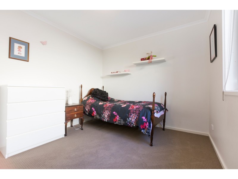 16 Bettie McNee Street, Watson ACT 2602