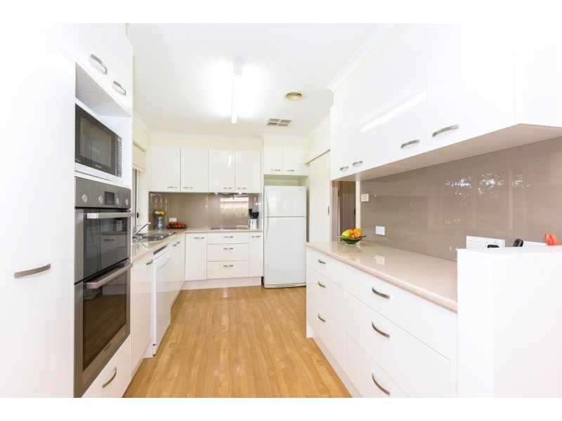 24 Madigan Street, Hackett ACT 2602