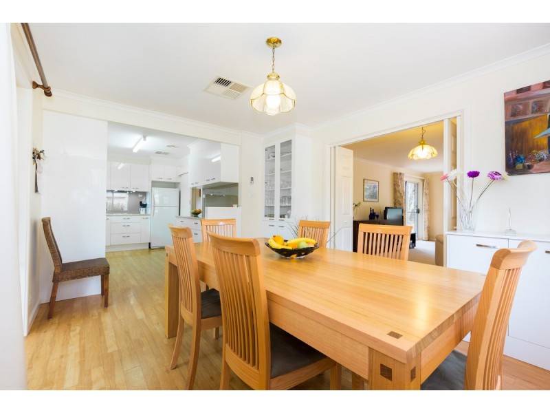 24 Madigan Street, Hackett ACT 2602