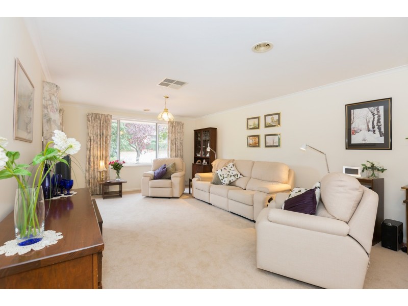 24 Madigan Street, Hackett ACT 2602