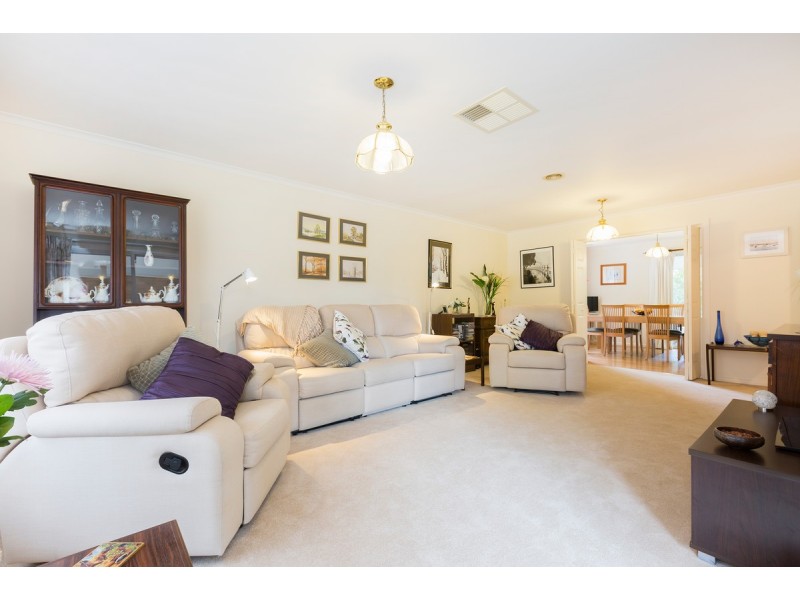 24 Madigan Street, Hackett ACT 2602