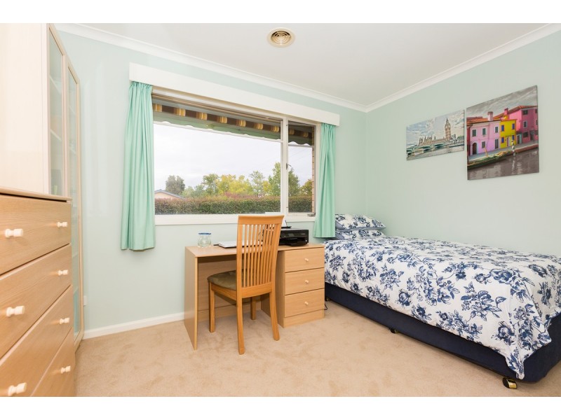 24 Madigan Street, Hackett ACT 2602