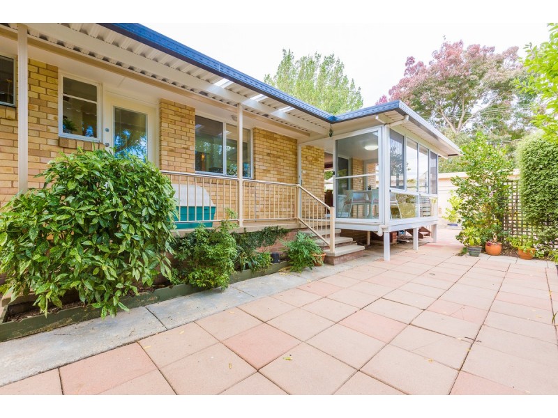 24 Madigan Street, Hackett ACT 2602