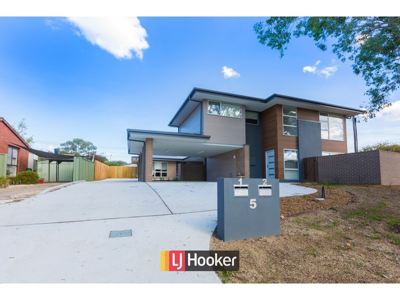 1/5 Clark Close, Spence ACT 2615