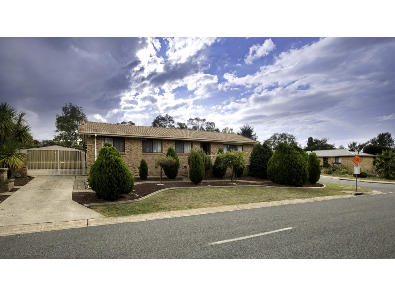 22 Barnard Circuit, Florey ACT 2615