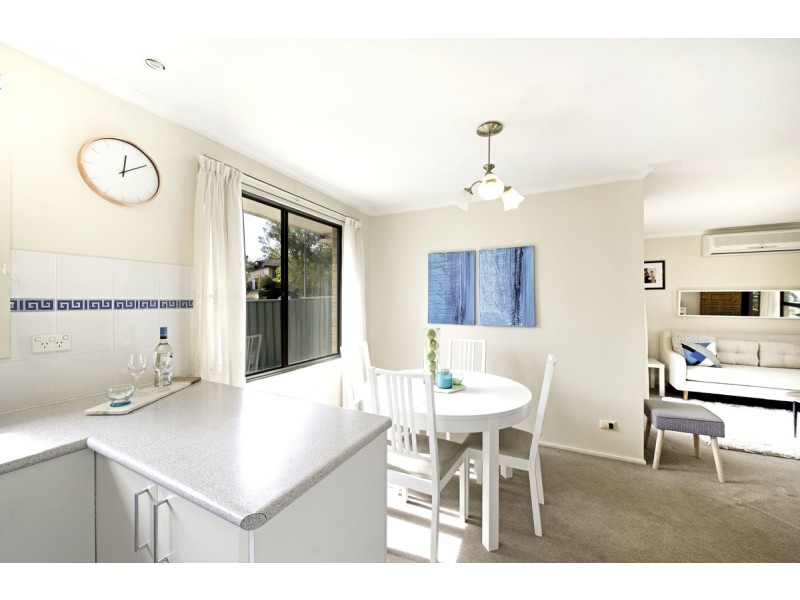2 Macfarlan Place, Latham ACT 2615