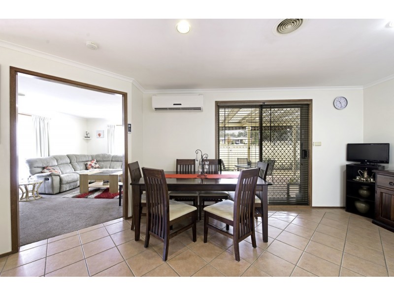 27 Karrugang Circuit, Ngunnawal ACT 2913