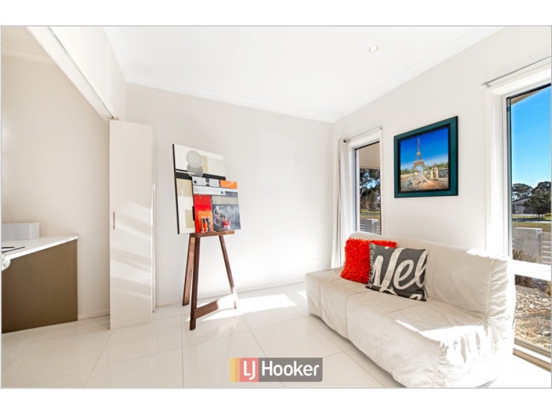 330 Gundaroo Drive, Gungahlin ACT 2912