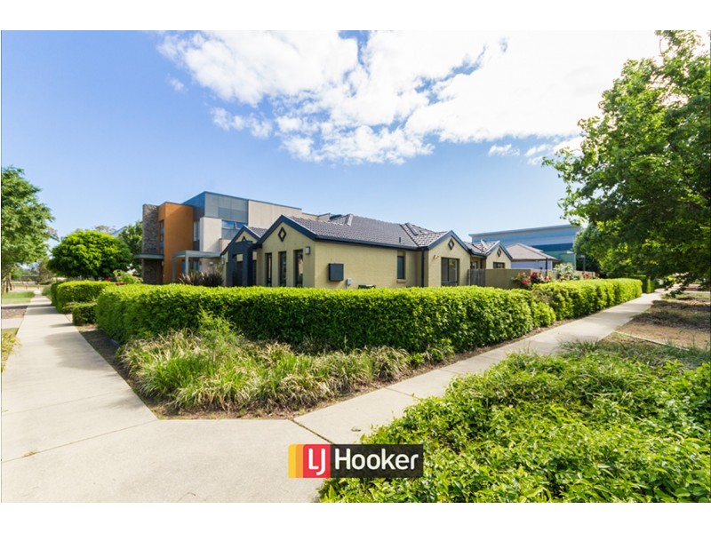14 Pinnacles Street, Harrison ACT 2914