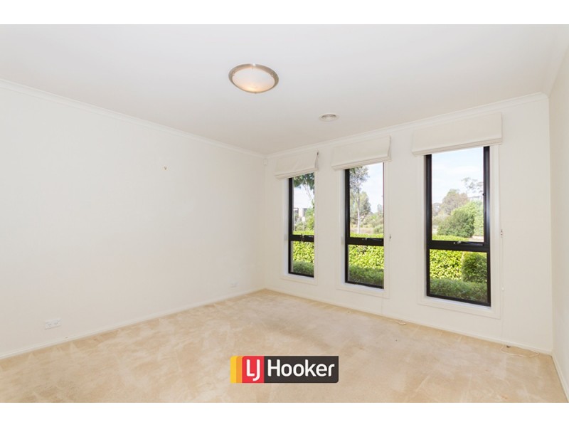 14 Pinnacles Street, Harrison ACT 2914
