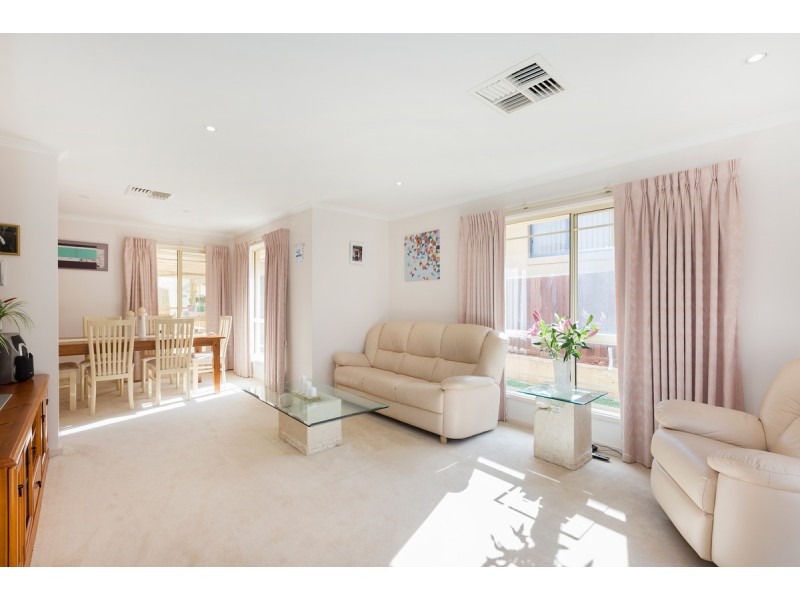 34 Warrumbul Street, Ngunnawal ACT 2913