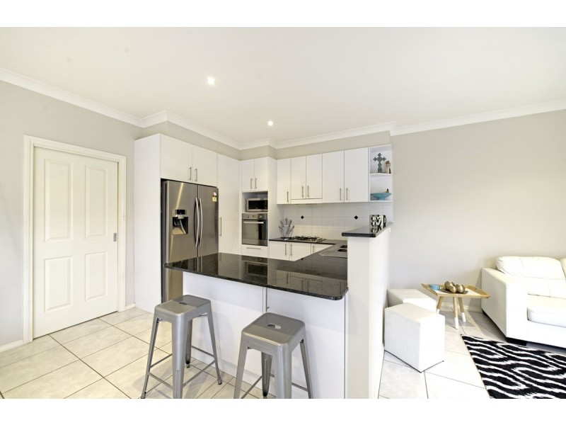 10 Wombeyan Street, Harrison ACT 2914