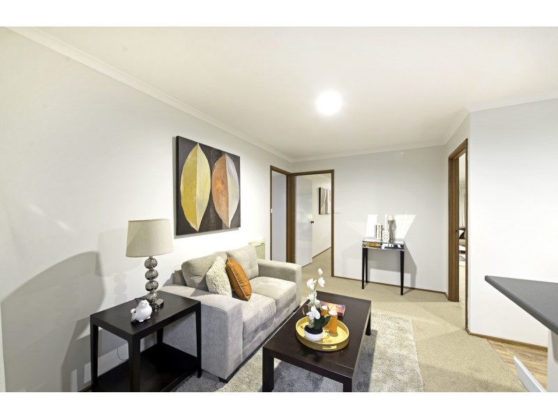 4 Camfield Place, Florey ACT 2615