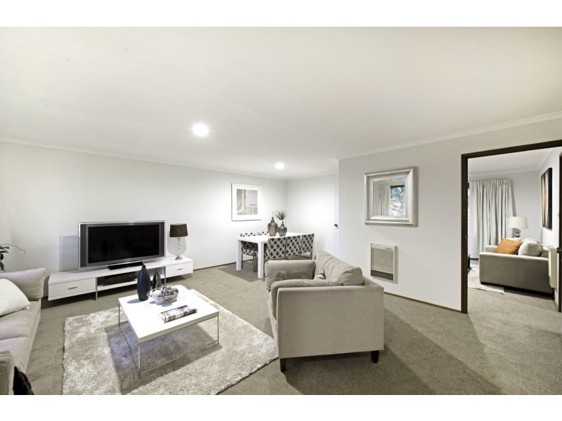 4 Camfield Place, Florey ACT 2615