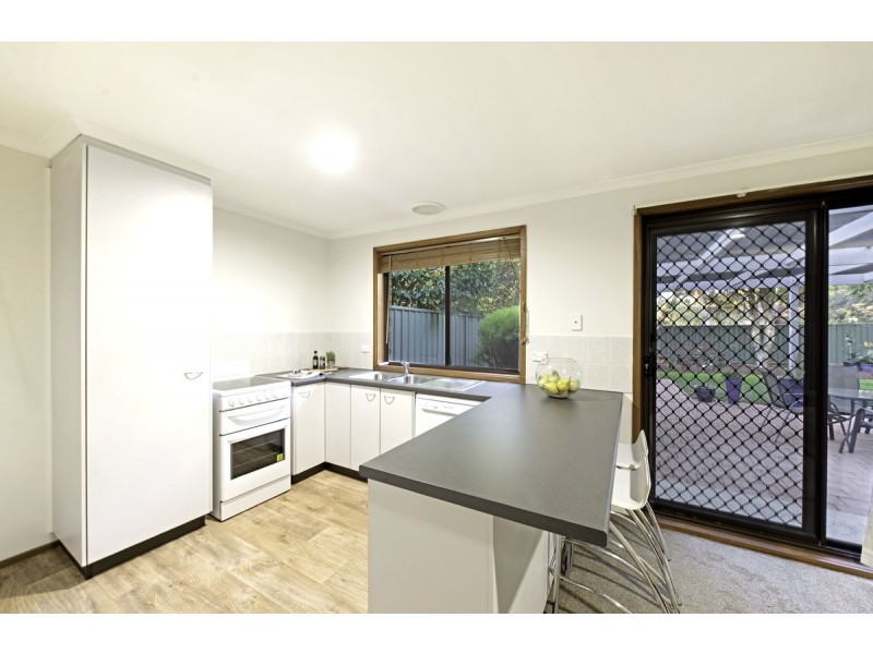 4 Camfield Place, Florey ACT 2615
