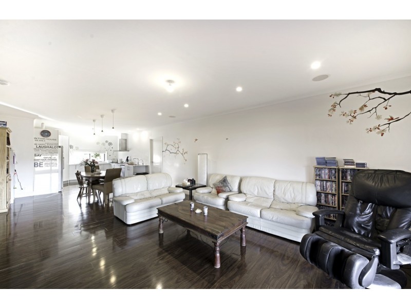 6 Dobbin Drive, Yass NSW 2582