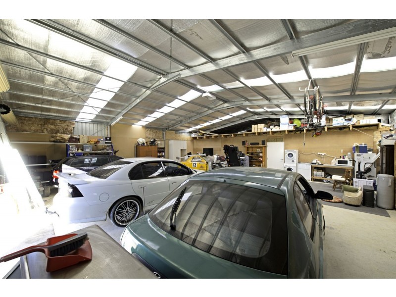 6 Dobbin Drive, Yass NSW 2582