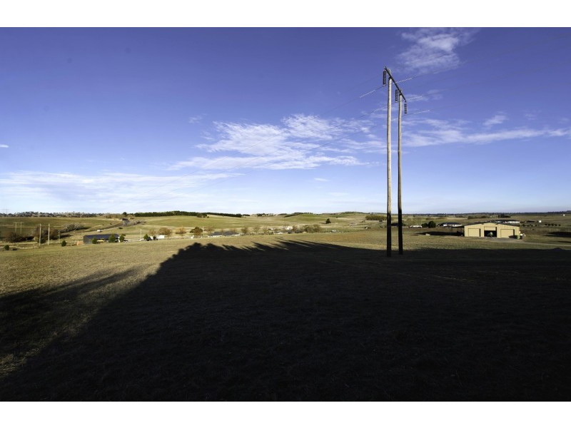 6 Dobbin Drive, Yass NSW 2582