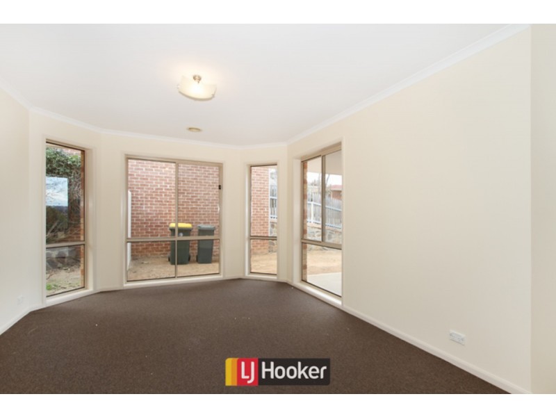 42 Warrumbal Street, Ngunnawal ACT 2913