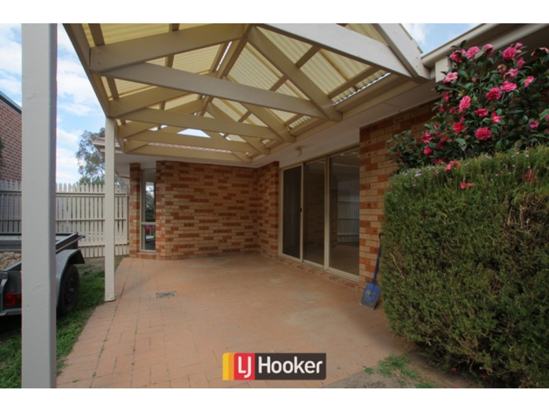 42 Warrumbal Street, Ngunnawal ACT 2913