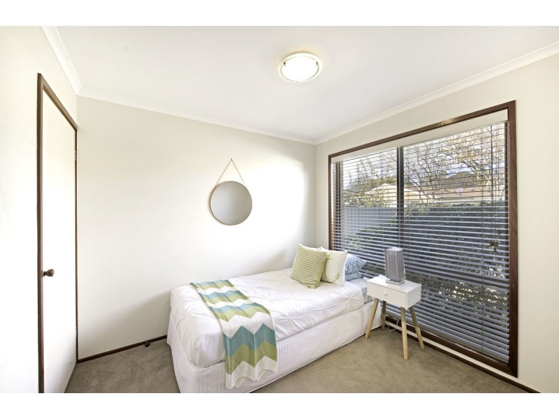 12 Foxlow Close, Palmerston ACT 2913