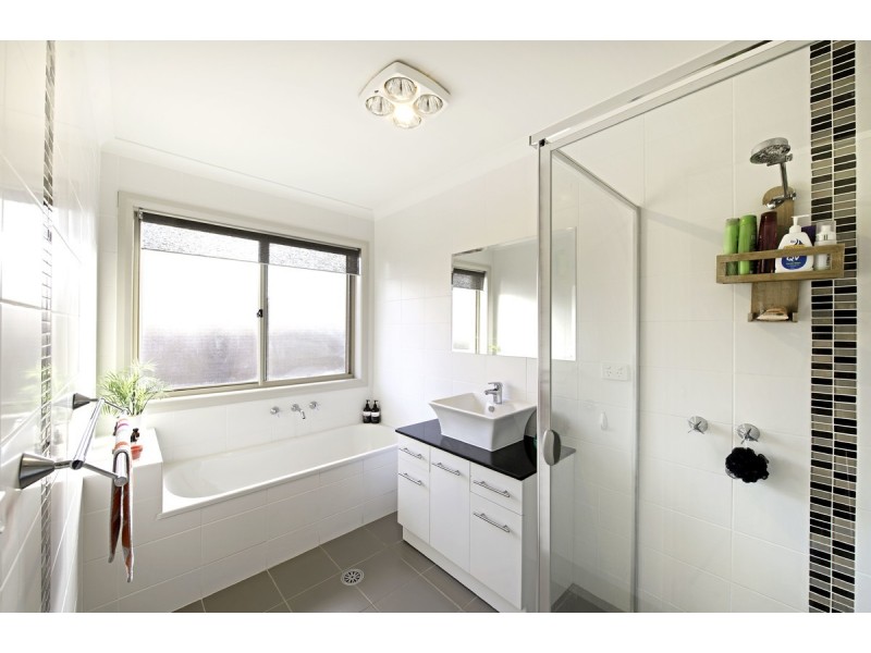 52 Anchorage Street, Harrison ACT 2914