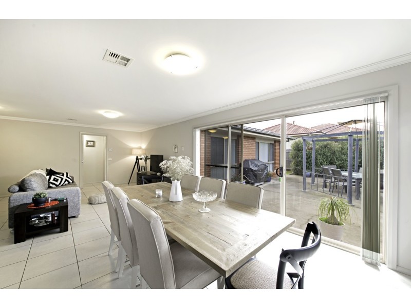 52 Anchorage Street, Harrison ACT 2914