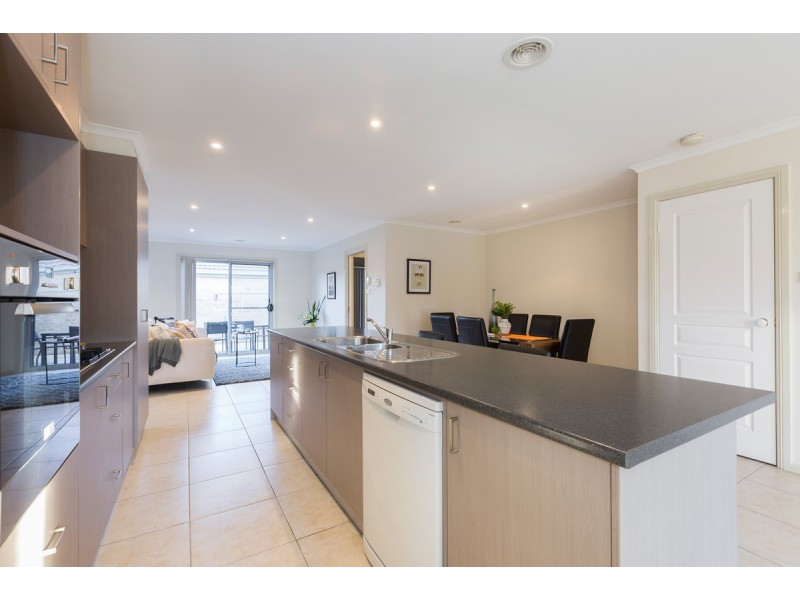 38 Moonlight Avenue, Harrison ACT 2914