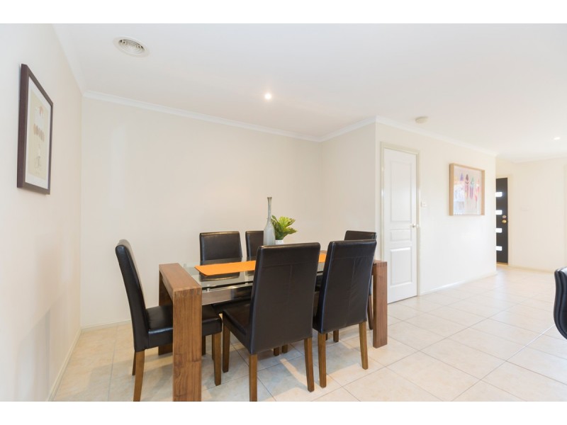 38 Moonlight Avenue, Harrison ACT 2914