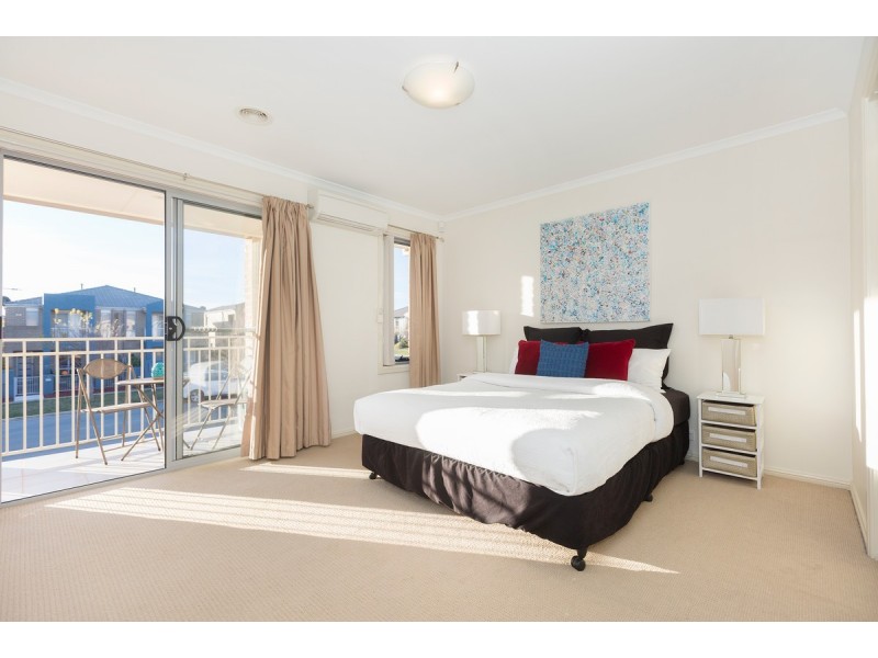 38 Moonlight Avenue, Harrison ACT 2914