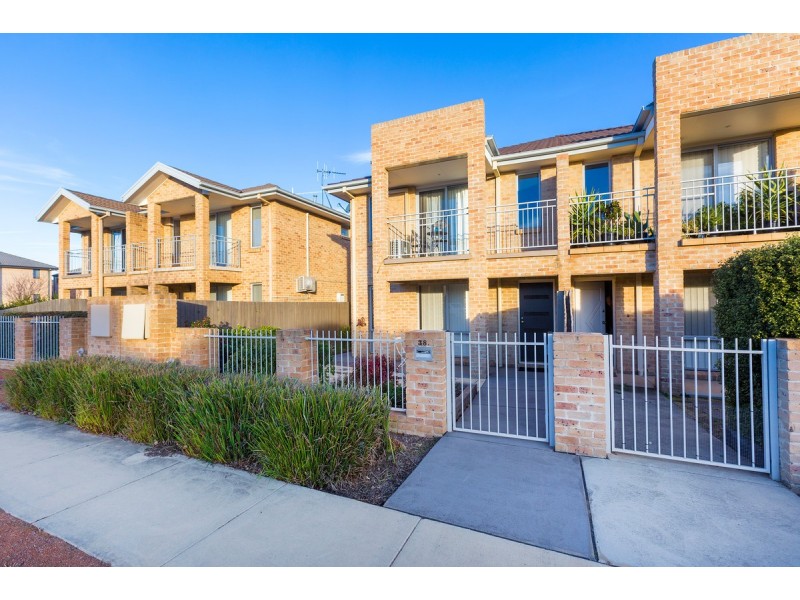 38 Moonlight Avenue, Harrison ACT 2914